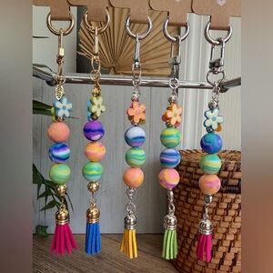 Flower Power Multicolor Swirl Silicone Bead Bag Charm Keychain